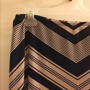 LIKE NEW || NY&C Skirt 🖤